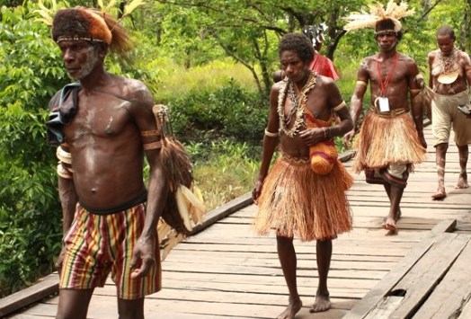 Suku Asmat dari Papua